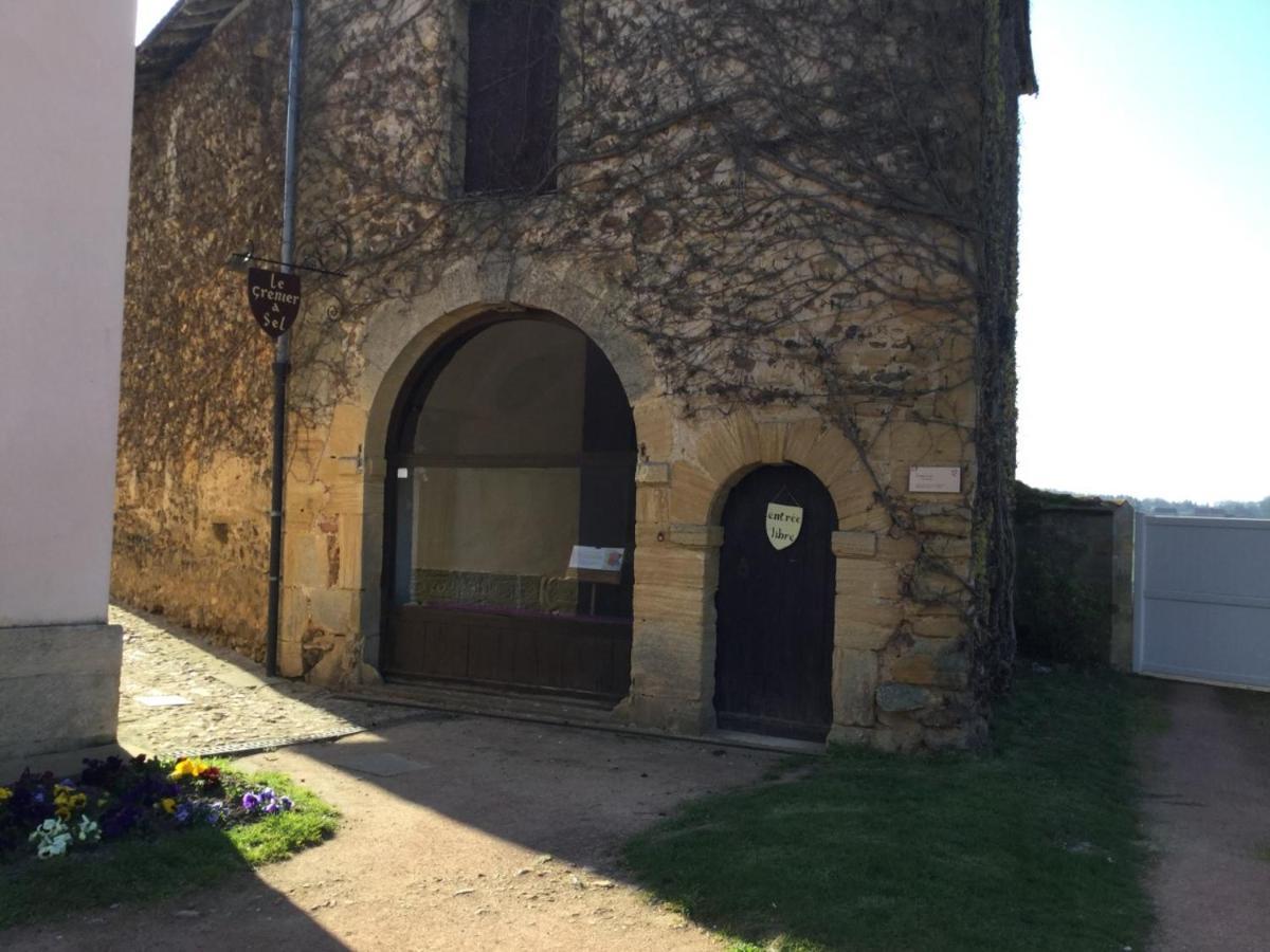Gite De Belle Vue Semur-en-Brionnais Esterno foto