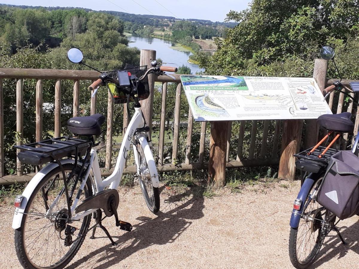 Gite De Belle Vue Semur-en-Brionnais Esterno foto